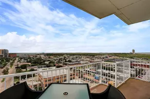 500 Seawall Blvd, Galveston, TX 77550 - Photo 21