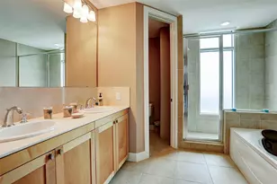 500 Seawall Blvd, Galveston, TX 77550 - Photo 23