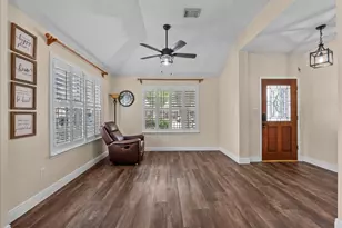 5102 Cherrywood Ct, League City, TX 77573 - Photo 9