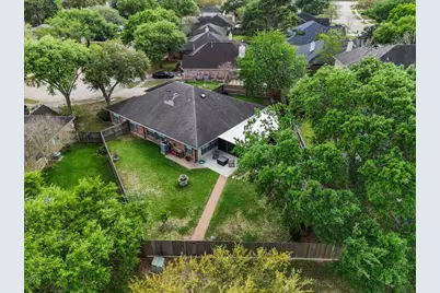 5102 Cherrywood Court, League City, TX 77573 - Photo 7