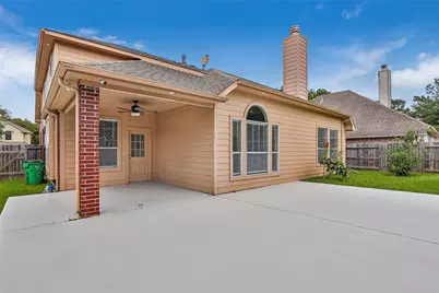 13130 Broncroft Court, Houston, TX 77044 - Photo 7