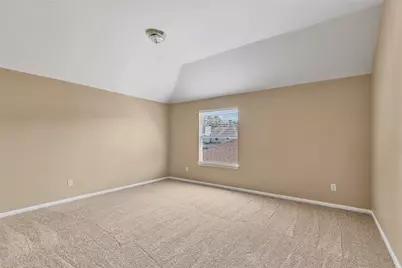 13130 Broncroft Court, Houston, TX 77044 - Photo 35