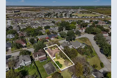 11019 31st Avenue N, Texas City, TX 77591 - Photo 37