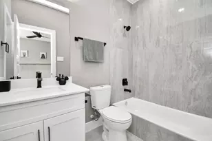 316 Thornton Rd, Houston, TX 77018 - Photo 29