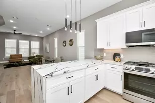 316 Thornton Rd, Houston, TX 77018 - Photo 15