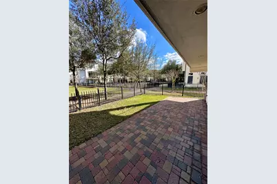 1826 Upland Lakes, Houston, TX 77043 - Photo 17