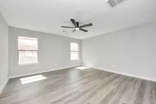 1718 Peyton Circle Court, Houston, TX 77049 - Photo 25