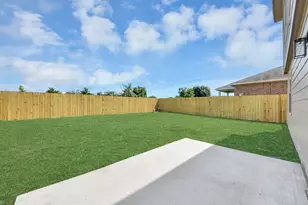 1718 Peyton Circle Court, Houston, TX 77049 - Photo 35