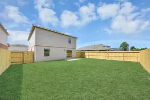 1718 Peyton Circle Court, Houston, TX 77049 - Photo 39