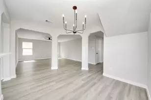 1718 Peyton Circle Court, Houston, TX 77049 - Photo 7