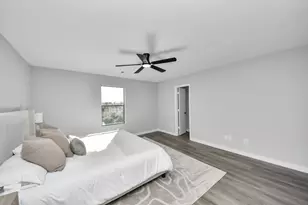1718 Peyton Circle Court, Houston, TX 77049 - Photo 19