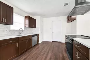 15907 Timber Valley Dr, Houston, TX 77070 - Photo 13