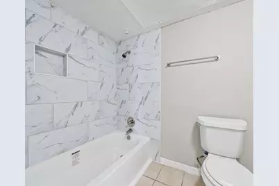 9809 Richmond Avenue #E14, Houston, TX 77042 - Photo 23