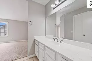 9809 Richmond Ave, Houston, TX 77042 - Photo 21