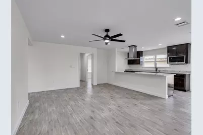 4835 County Road 380, Rosharon, TX 77583 - Photo 9