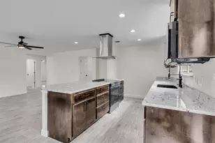 4835 County Rd 380, Rosharon, TX 77583 - Photo 11