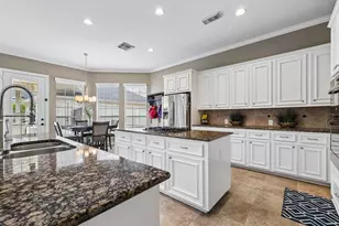 9007 Avebury Stone Cir, Missouri City, TX 77459 - Photo 17