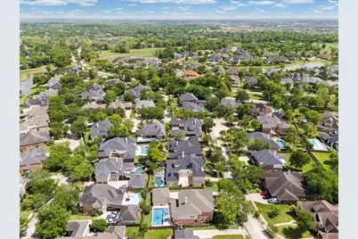 9007 Avebury Stone Circle, Missouri City, TX 77459 - Photo 37