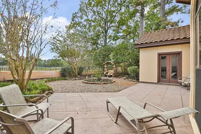 16 Kingwood Villas Court, Kingwood, TX 77339 - Photo 29