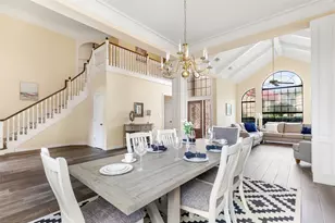 16 Kingwood Villas Ct, Kingwood, TX 77339 - Photo 9