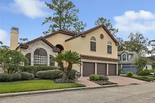 16 Kingwood Villas Ct, Kingwood, TX 77339 - Photo 1