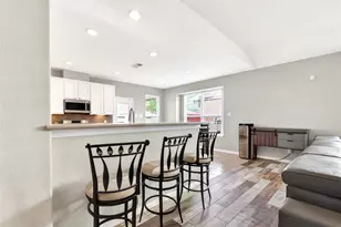 13010 Ferry Cove Ln, Pearland, TX 77584 - Photo 9