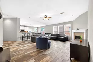 13010 Ferry Cove Ln, Pearland, TX 77584 - Photo 7