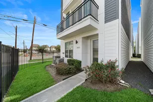 2603 Hutchins, Houston, TX 77004 - Photo 1