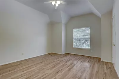 14019 Lake Trail Drive, Sugar Land, TX 77498 - Photo 13