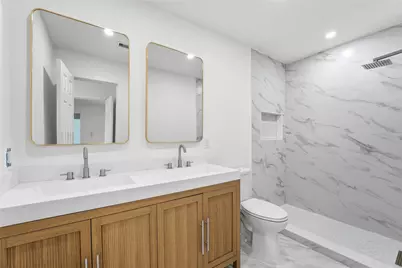 7429 W Knoll Street, Houston, TX 77028 - Photo 9