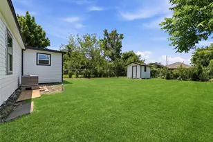 7429 W Knoll St, Houston, TX 77028 - Photo 13