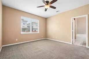 128 Robertson Ln, Jarrell, TX 76537 - Photo 31