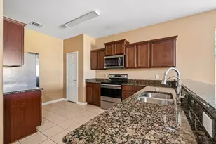 128 Robertson Ln, Jarrell, TX 76537 - Photo 15