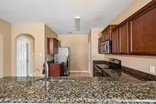 128 Robertson Ln, Jarrell, TX 76537 - Photo 17