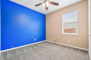 128 Robertson Ln, Jarrell, TX 76537 - Photo 19