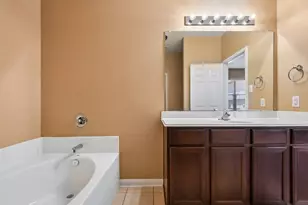 128 Robertson Ln, Jarrell, TX 76537 - Photo 29