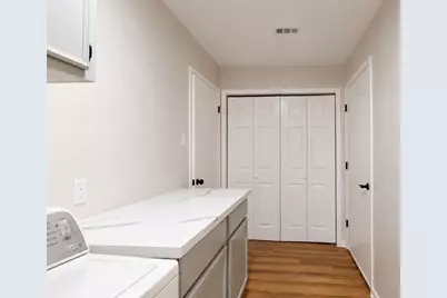 13638 Greenridge Drive, Sugar Land, TX 77498 - Photo 17