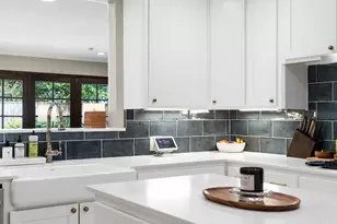 2314 Hialeah Dr, Houston, TX 77018 - Photo 5