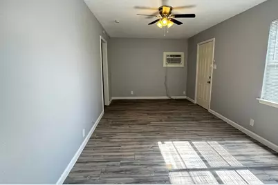 3270 Christopher Street, Beaumont, TX 77708 - Photo 5
