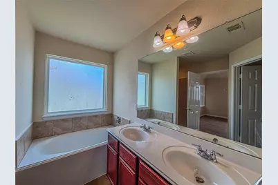 13526 E Red Birch Circle, Houston, TX 77038 - Photo 29