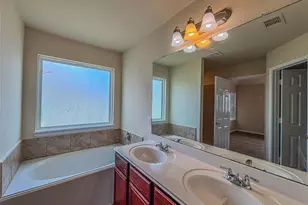 13526 E Red Birch Cir, Houston, TX 77038 - Photo 29