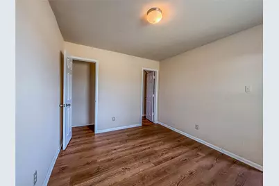 13526 E Red Birch Circle, Houston, TX 77038 - Photo 11