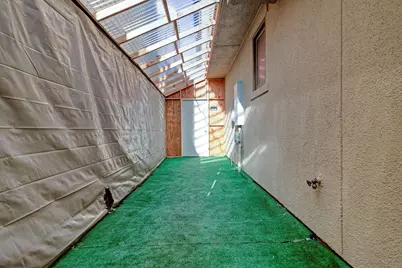 2006 Helena Street, Houston, TX 77002 - Photo 31