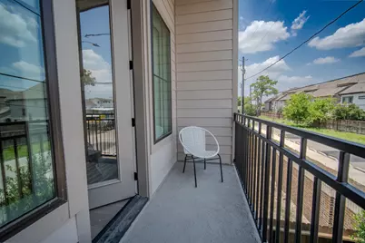 1720 Sedola Lane, Houston, TX 77055 - Photo 19