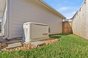 1606 Cherokee St, Deer Park, TX 77536 - Photo 23