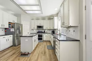 1606 Cherokee St, Deer Park, TX 77536 - Photo 9