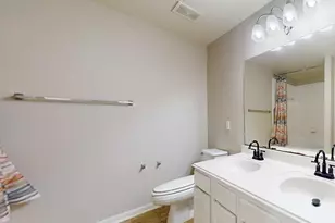 8030 Singing Sonnet Ln, Houston, TX 77072 - Photo 23