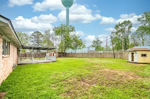 318 Blue Tail Dr, Houston, TX 77336 - Photo 19