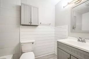 318 Blue Tail Dr, Houston, TX 77336 - Photo 11