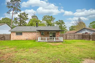 318 Blue Tail Dr, Houston, TX 77336 - Photo 17